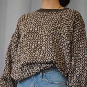 Thrifted size L patterned sweater